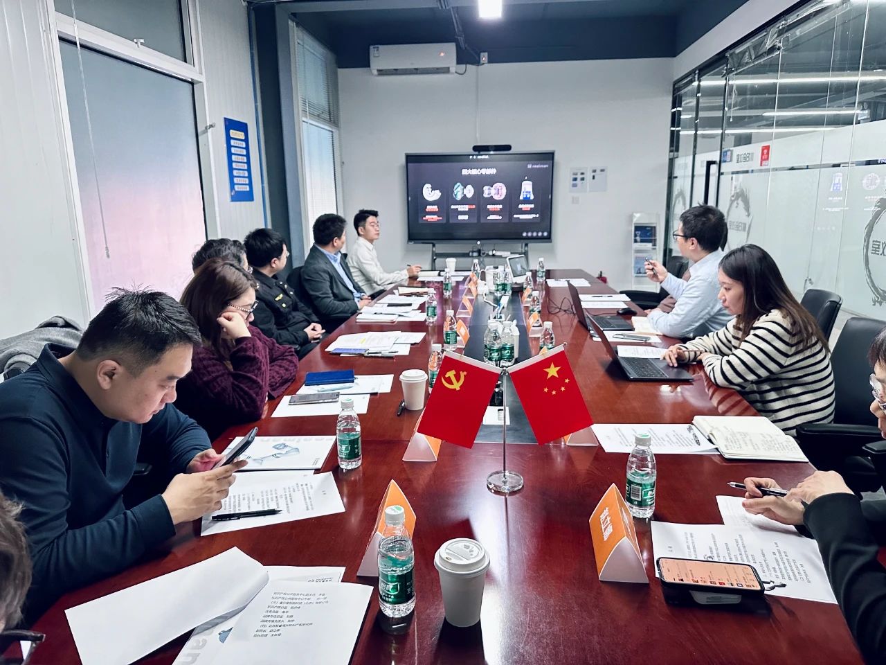 北京市知识产权公共服务中心一行莅临睿尔曼公司走访调研